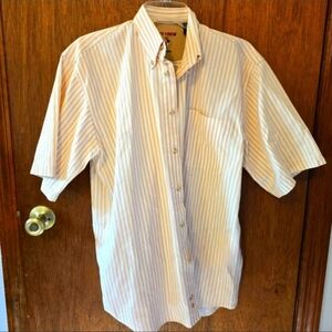 Ivy Crew Size M. Embroidered Logo Shirt Vintage 100% Cotton Classic